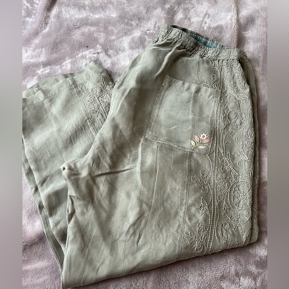 Johnny Was Olive Green Garment with Red Logo Accent - Picture 2 of 7